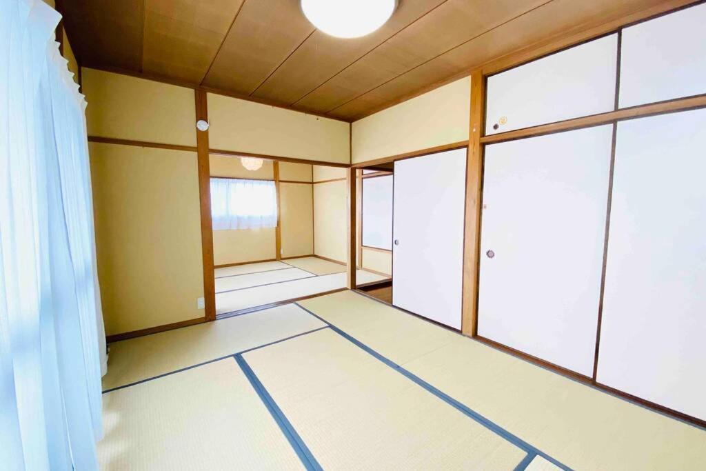 48坪！道後温泉付近駐車場有り清潔さと設備の充実さが高評価 大切な家族仲間と広々とくつろげます Villa Matsuyama  Ngoại thất bức ảnh