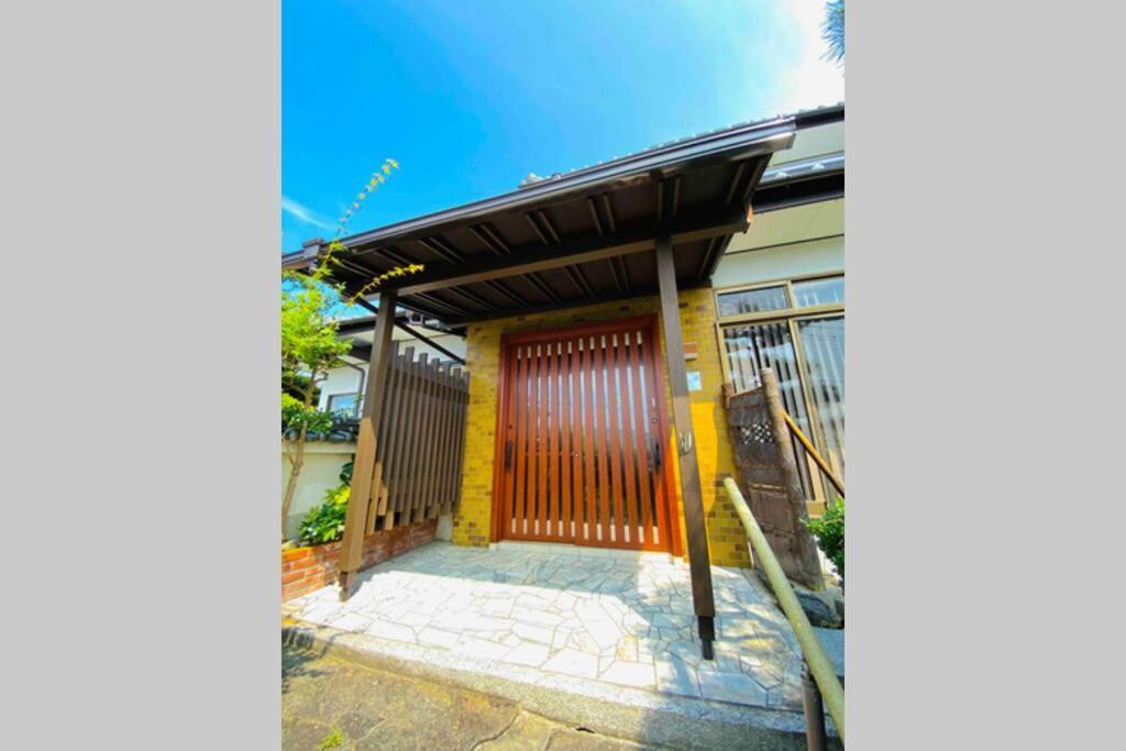 48坪！道後温泉付近駐車場有り清潔さと設備の充実さが高評価 大切な家族仲間と広々とくつろげます Villa Matsuyama  Ngoại thất bức ảnh